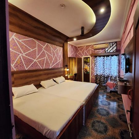 Hotel Sree Saravana Bhavana Lodge Coimbatore Exterior foto